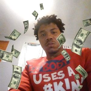 Meet your Posher, Louis